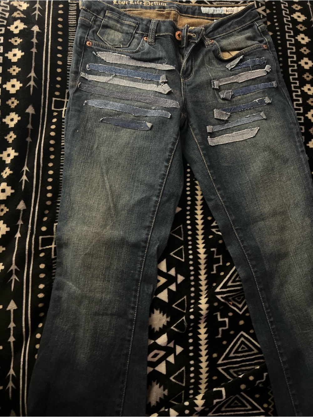 Boot-Cut Distressed Women's Jeans in Faded Blue